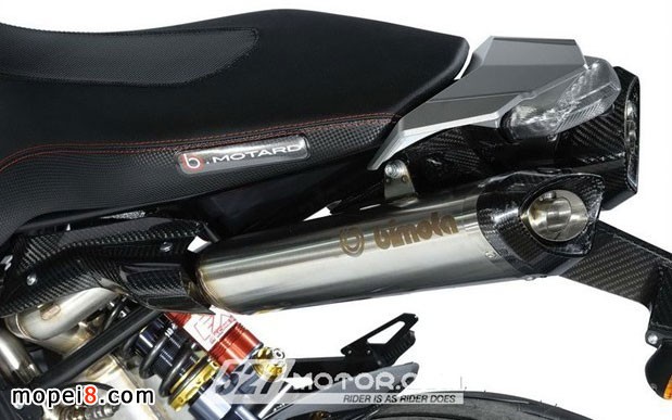 末代風(fēng)冷Hypermotard的代表之作Bimota DB10R