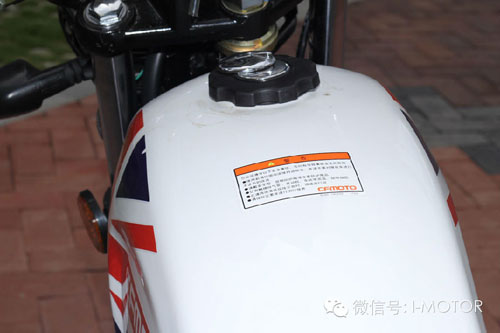 春風狒狒125油箱
