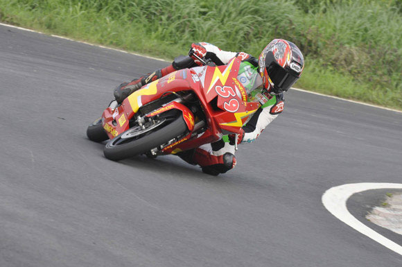 宗申RC250R 全新自主開發的專業公路跑車
