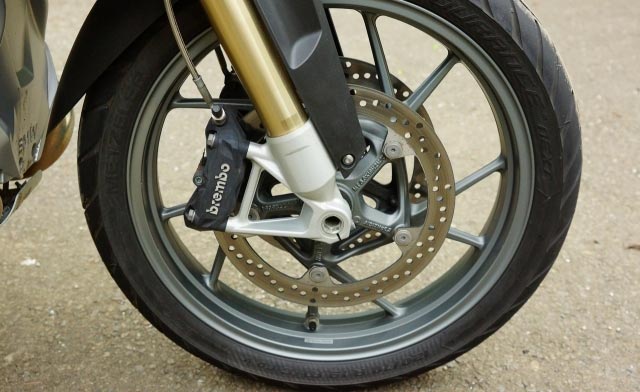 2013 BMW R1200GS水鳥摩托車測評