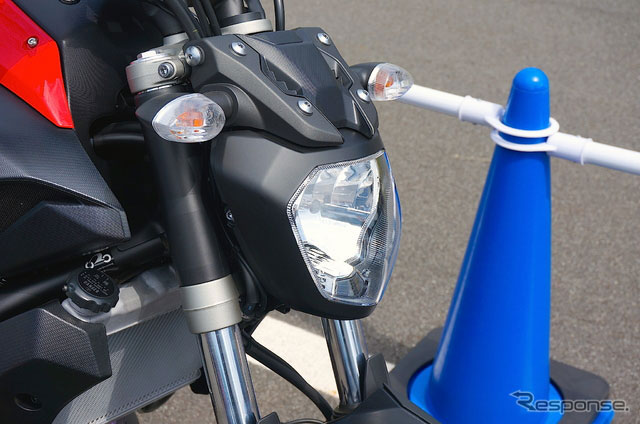 雅馬哈新型運動型摩托車MT-07