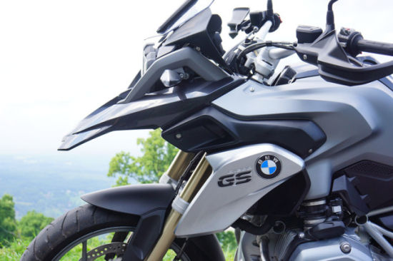 寶馬冒險車型2014BMW R1200GS摩托車評測