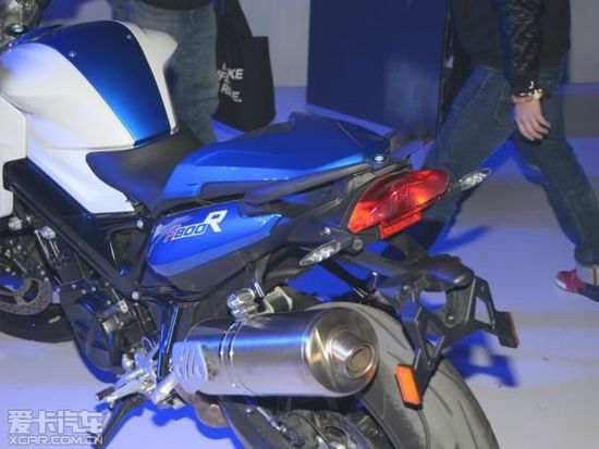 寶馬摩托車F800R上市