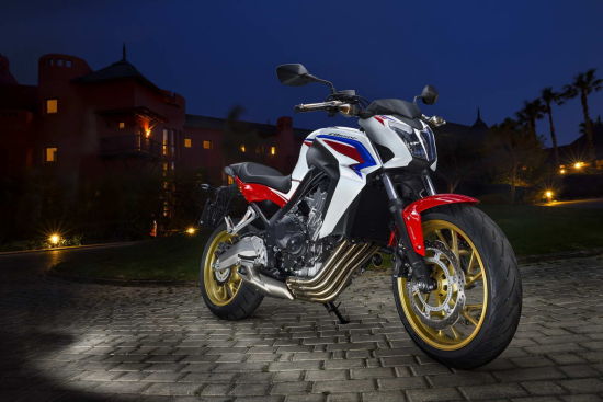 本田CB650F摩托車海報圖