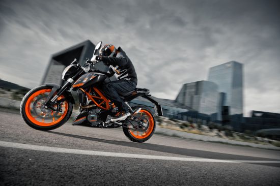 2015款KTM Duke390摩托車