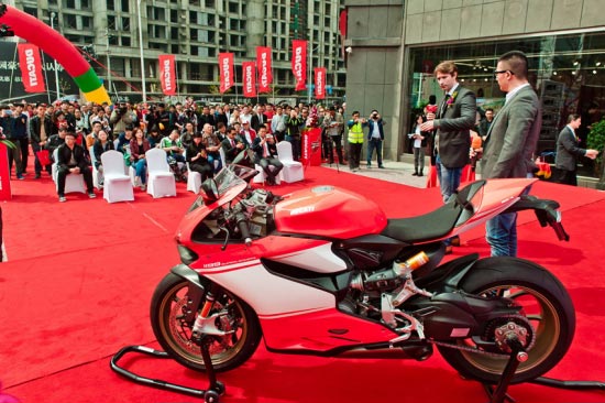 杜卡迪摩托車1199 Superleggera