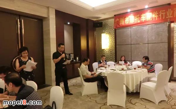 廣州市摩托車配件行業商會會長發言