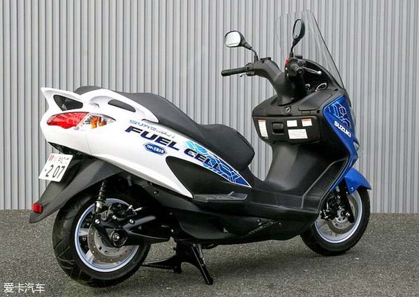 SUZUKI BURGMAN鈴木新能源摩托車