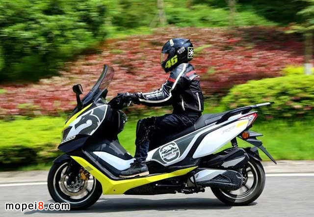 摩托車